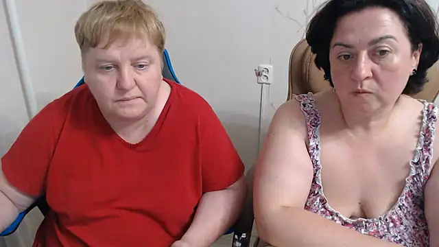 Lindy-Jeanie webcam
