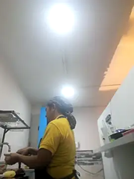 Zarinamoon webcam