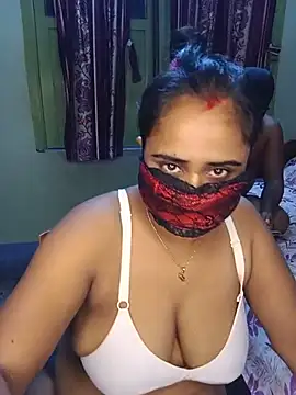 Desi_couple_romance webcam