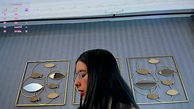laraa_jeean webcam