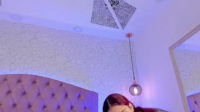 camilaa_smith_ webcam