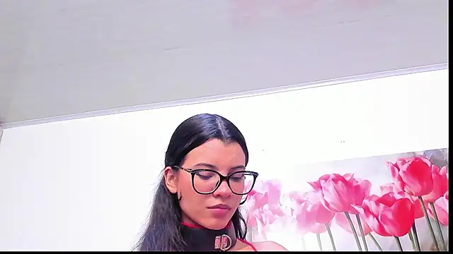 pinky_f00x live cam on StripChat