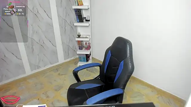 alayasmile webcam