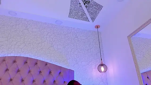 camilaa_smith_ webcam