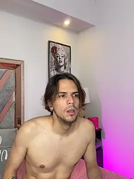 ScaraAndTomy webcam