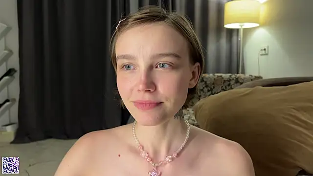 Lolatatee webcam