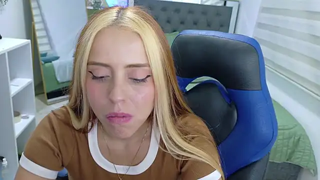 ariah_cute webcam