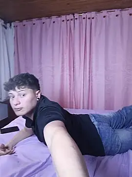 Wildseductor1 webcam
