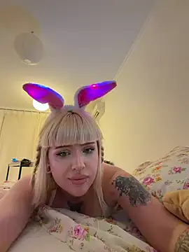 EmberSweety webcam