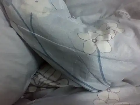 Liz_Lisa webcam