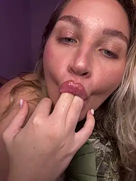Ashleyy_Diamond webcam