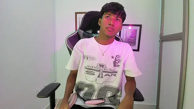 jordan_cum18 webcam