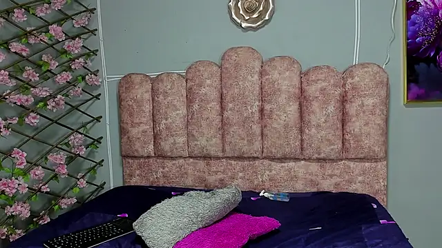 Brendaa_Paarker webcam