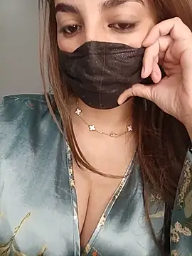 Nour_Banu webcam