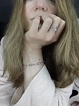 KattyLuuu webcam