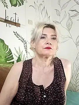 Catty_Lady webcam