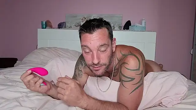Barbie-Pink webcam