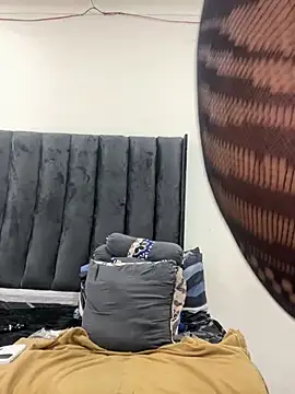 VIOLETXX20 webcam
