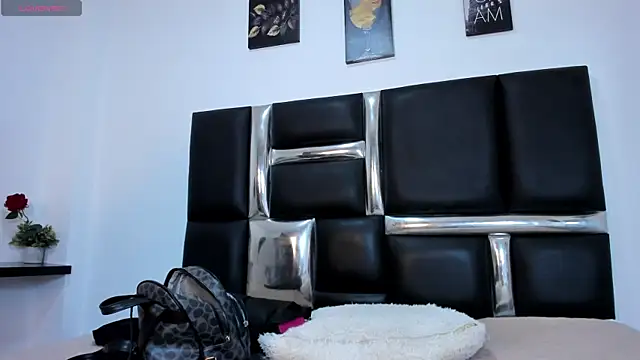 mily_Lopez webcam