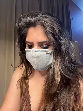 gurleen_kirat webcam