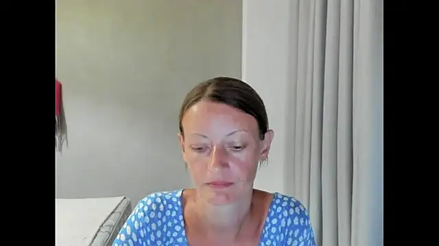 VelvetZara webcam