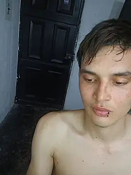 scarlet_lan webcam