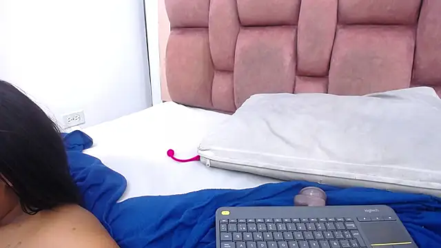 arianna_pearl webcam