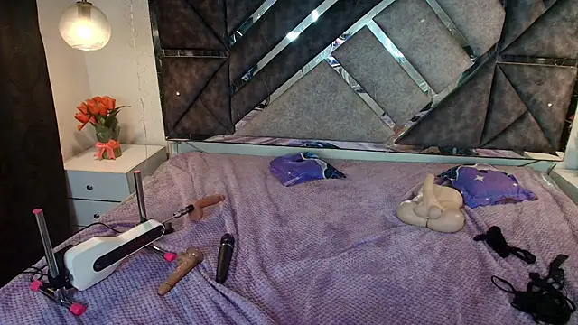 MysticMature webcam