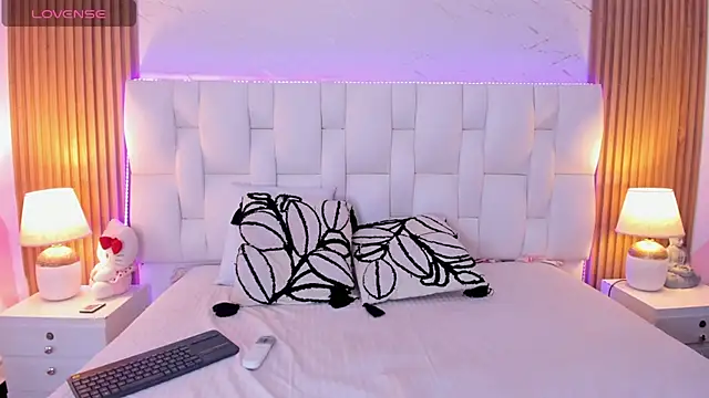 chloe_parker_ webcam