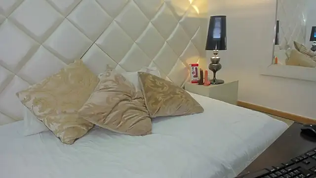 laurent_moore_ - Laurent_moore_'s free webcam - UK Sex Cams