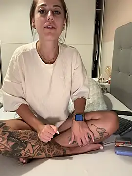 Luna_licous webcam