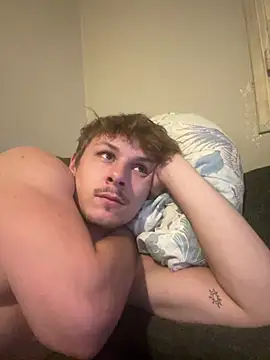Lucas328706 webcam
