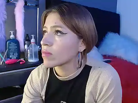Melodyy_anal777 webcam