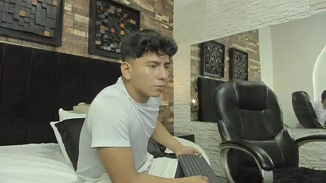 dark_ay webcam