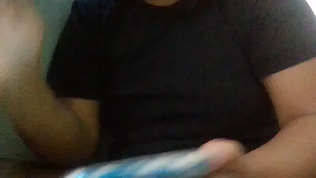 sarah12333 live cam