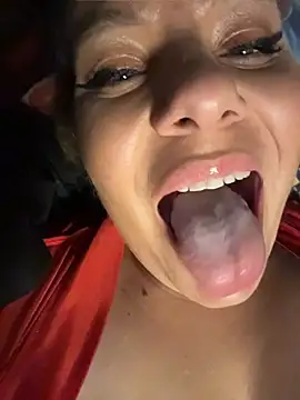 KrisKkiki webcam