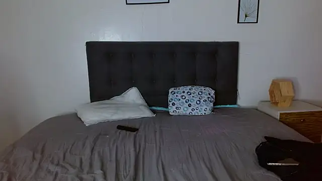 samanthachop webcam