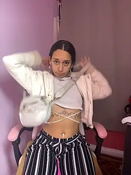 DulceLatinaxo webcam