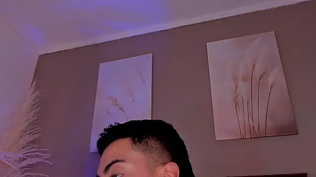 Alexander_Diazz webcam