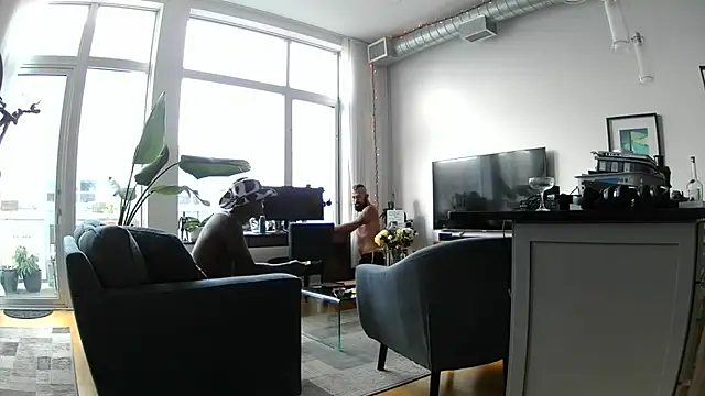 Bigtreatofficial live cam