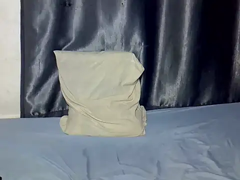 sexyqweenn webcam