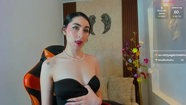 Ayla_min webcam