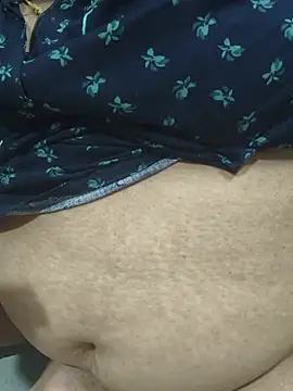 tamilkaviya143 webcam