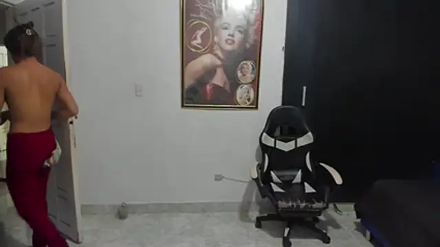 evyqueen33's live room
