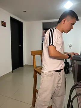 _Leo_Boy webcam
