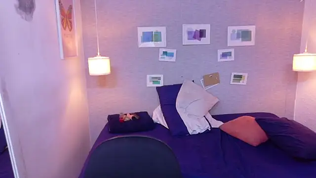 kiara_evanss webcam