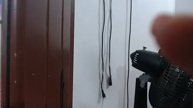 SaraStoneCute webcam