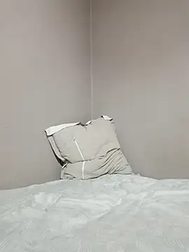 larzik94 webcam