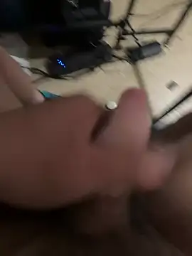 Clappyclappy77 webcam
