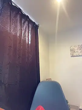 Abril_Thompson221 webcam
